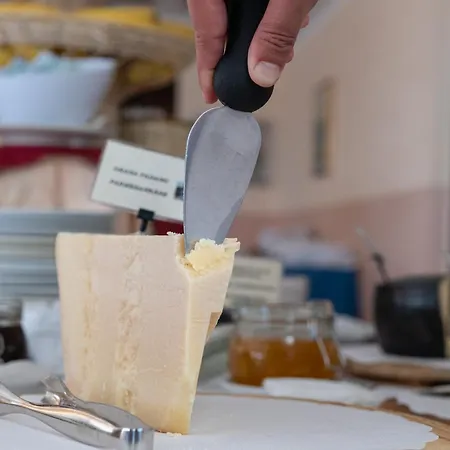 Capitol 3* Gatteo a Mare